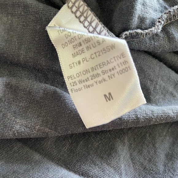 Peloton Workout Tank Top Size Medium - Picture 4 of 6